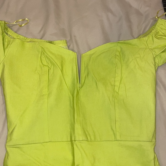 Neon body on dress - Picture 3 of 3